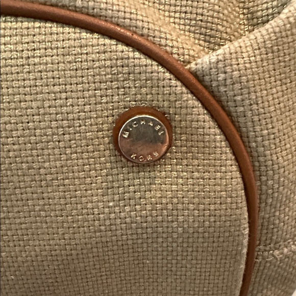 Michael Kors Metallic Weave Shoulder Hobo Rope Cinch Tassel LIKE NEW Gold Hard - Picture 7 of 13